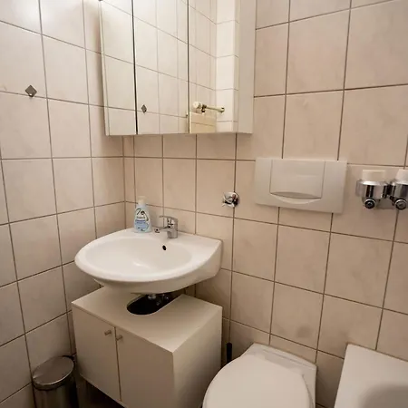 Apartment Monteur